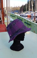 chapeau-bob-fait-main-laine-violette-carreaux