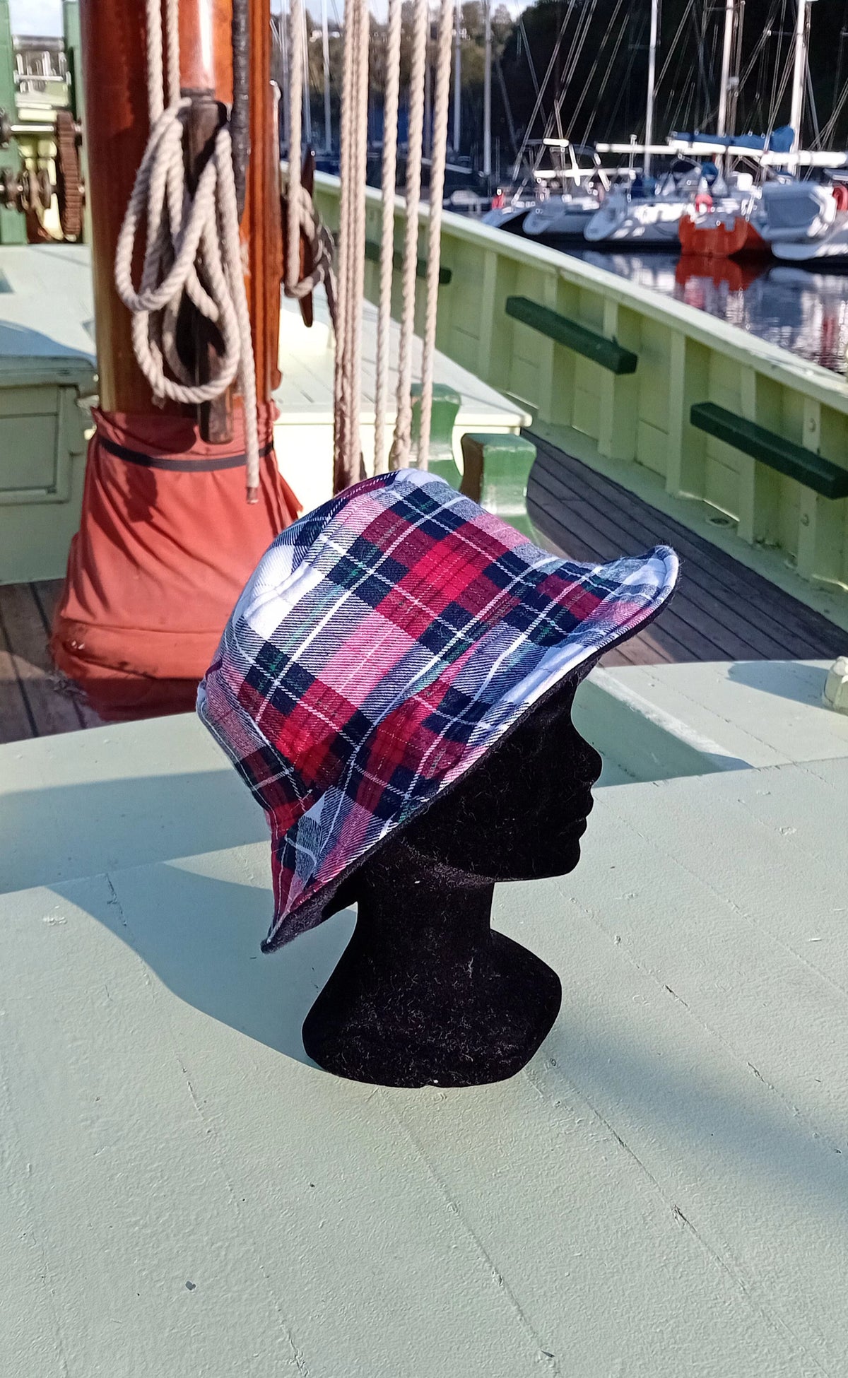 Bob tartan Maisonjoret langueux 